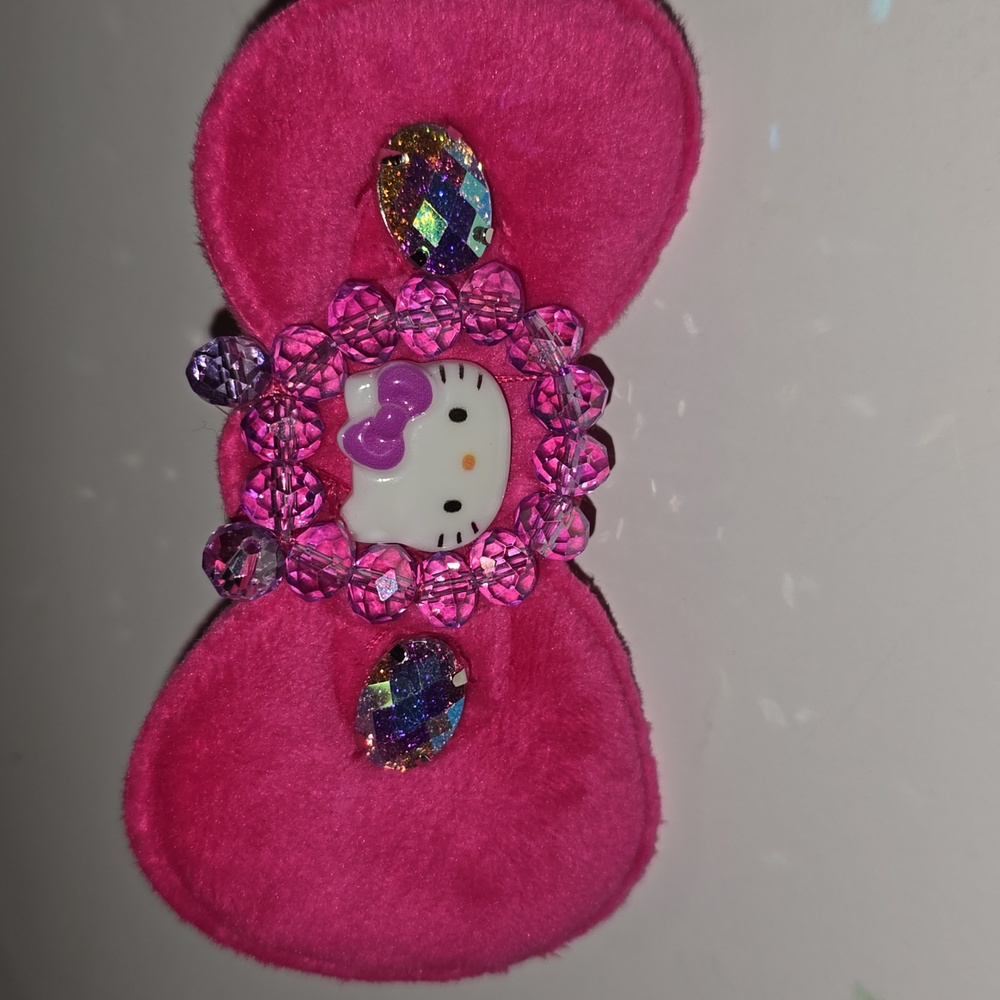 Hello Kitty Fuchsia Gem Bow Hair Accessory